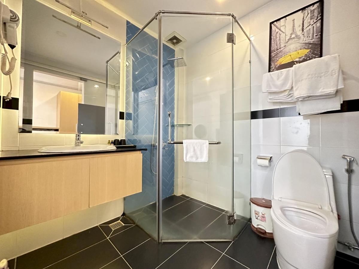 Capital O 1177 Saigon Sweet Hotel Ho Chi Minh City Bagian luar foto